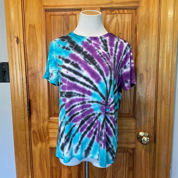 Tye dye t-shirt - Picture 3 of 7
